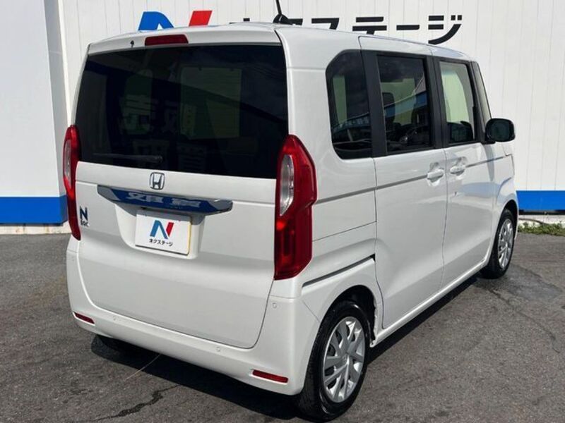 N BOX