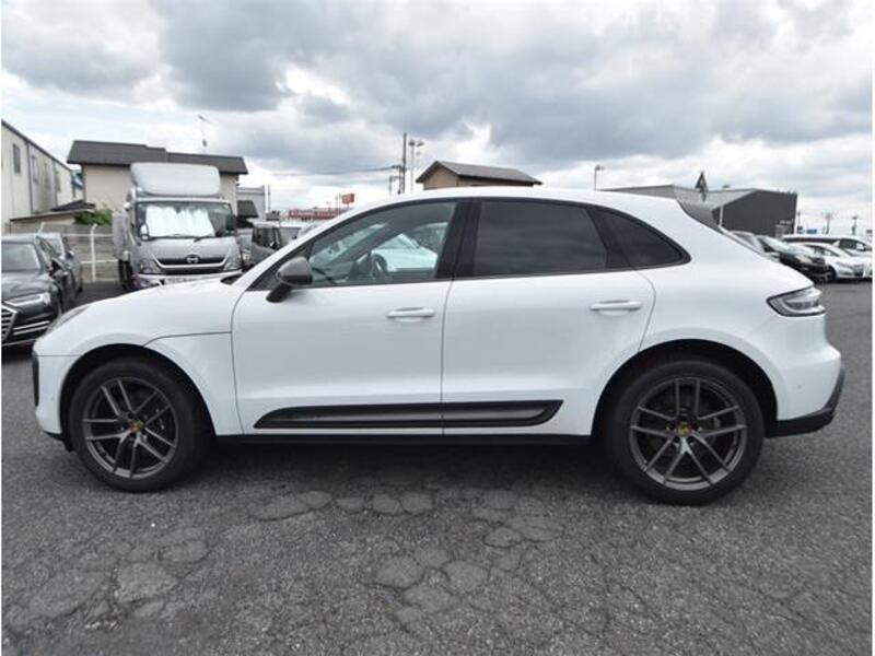 MACAN