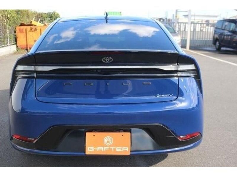 PRIUS PHV