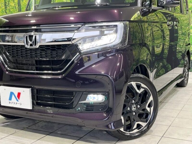 N BOX CUSTOM