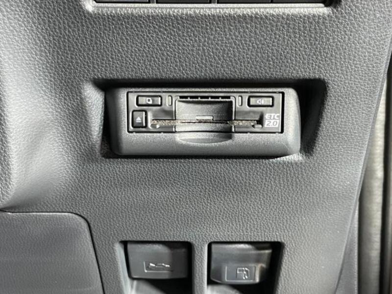 LAND CRUISER 250