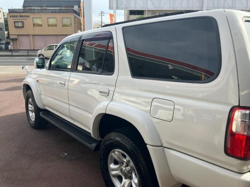 HILUX SURF