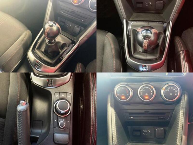 MAZDA2