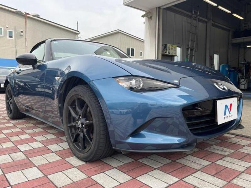 ROADSTER