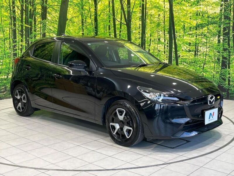 MAZDA2