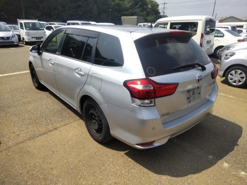 COROLLA FIELDER