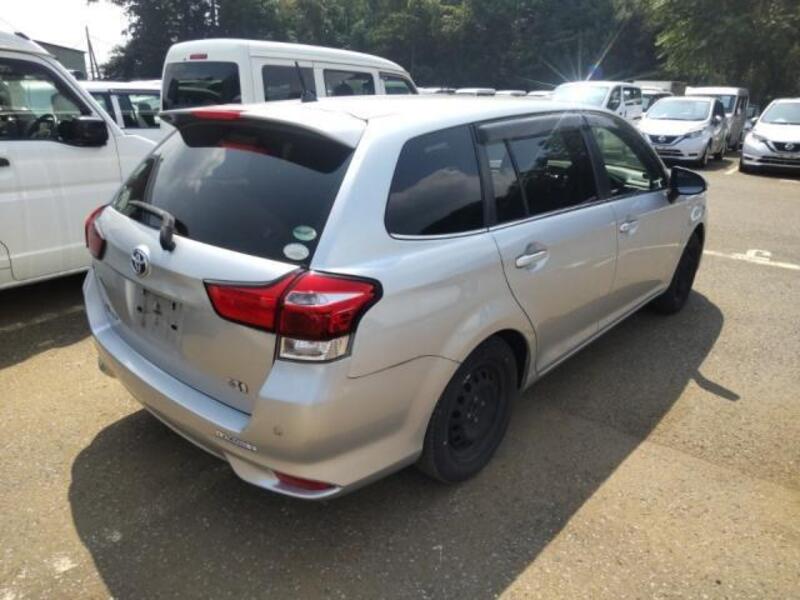 COROLLA FIELDER