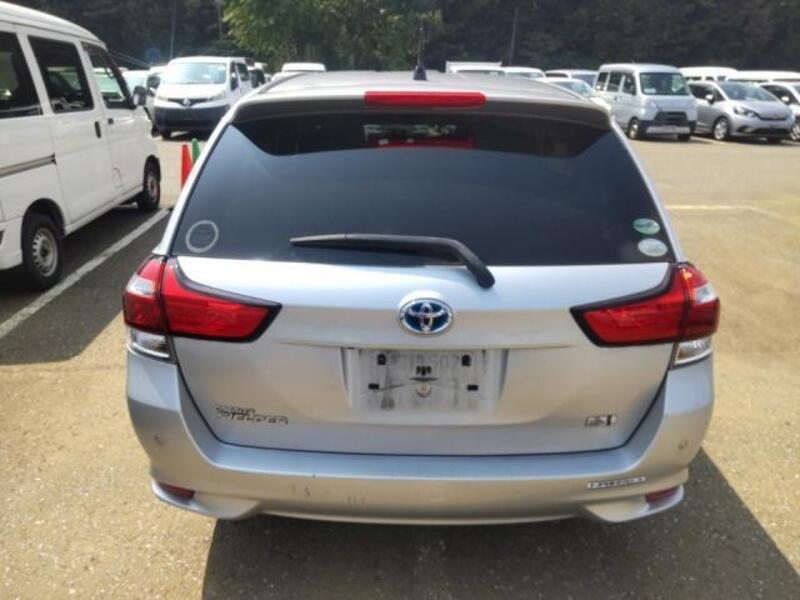 COROLLA FIELDER