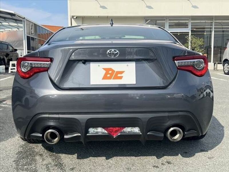 86