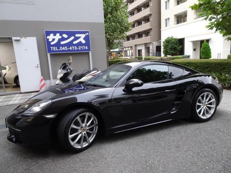 718 CAYMAN