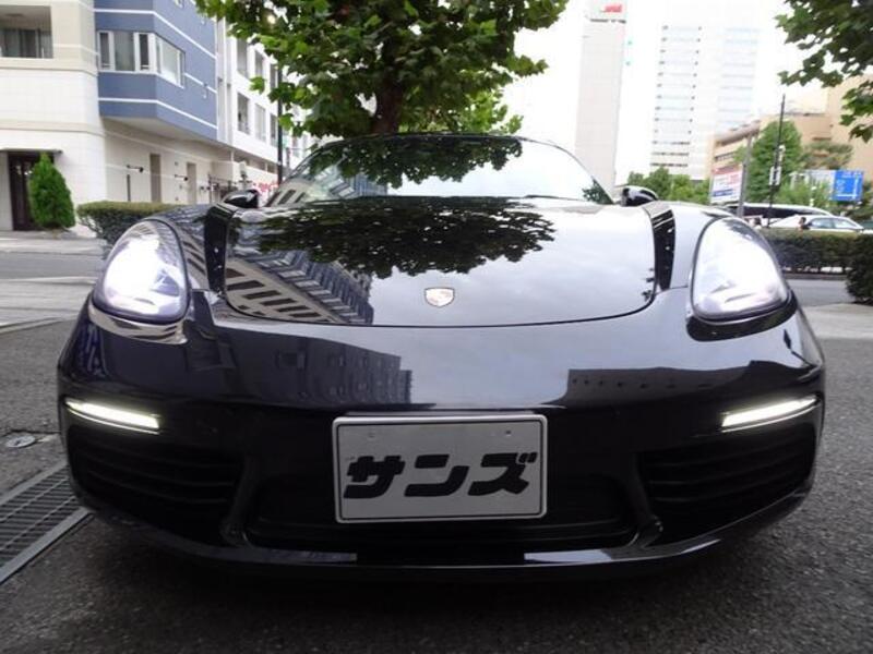 718 CAYMAN