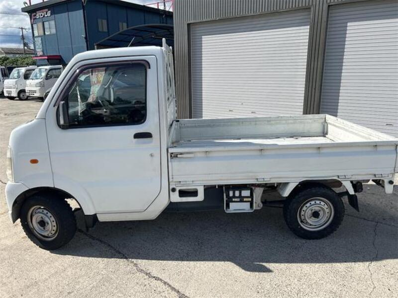 CARRY TRUCK