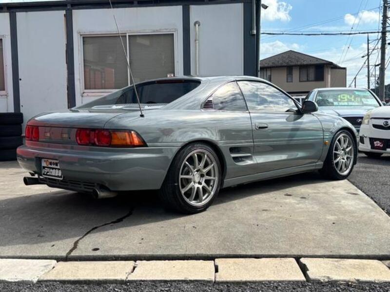 MR2