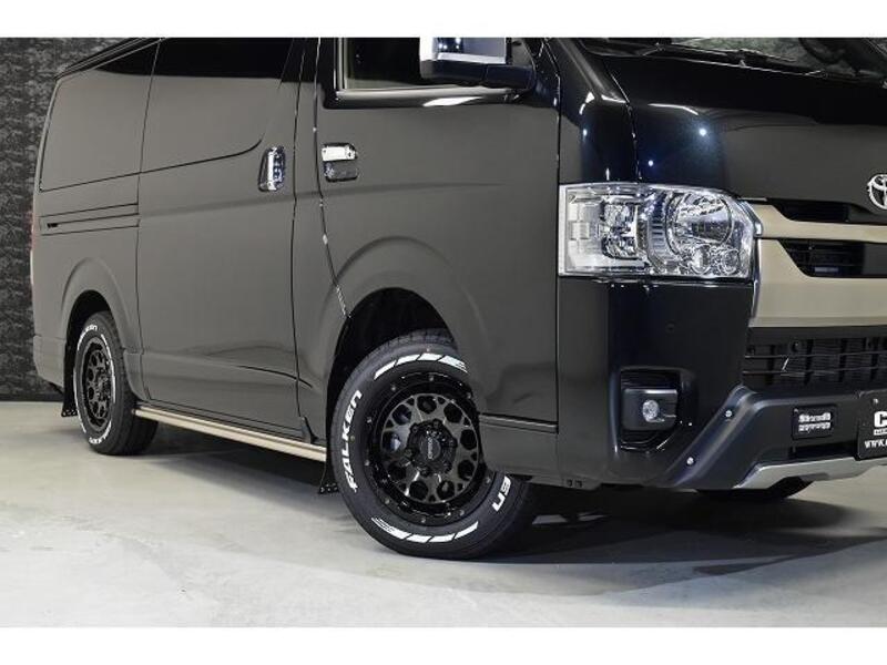HIACE VAN