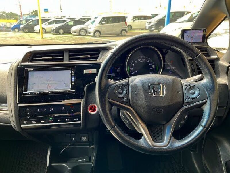 FIT HYBRID