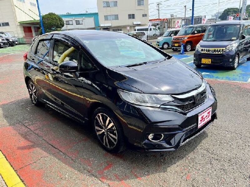 FIT HYBRID