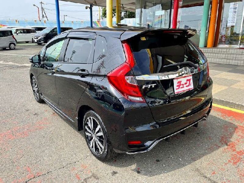 FIT HYBRID