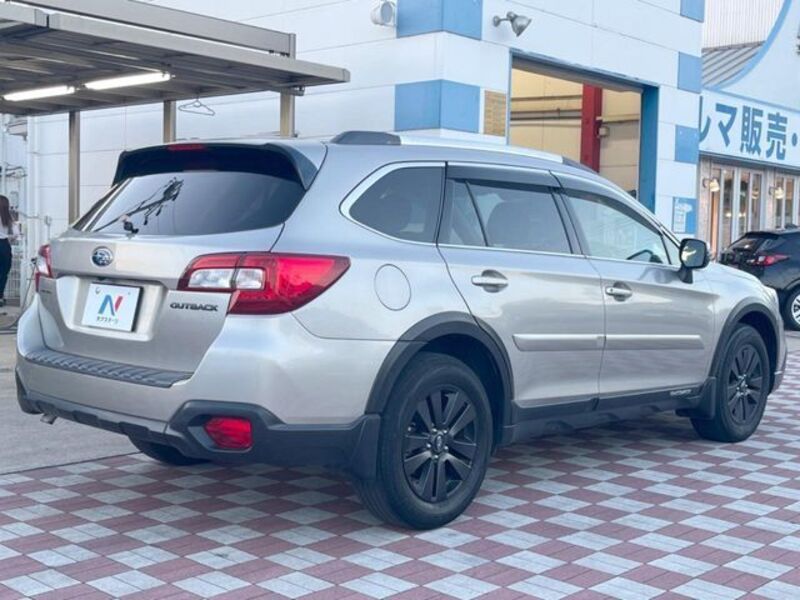 LEGACY OUTBACK