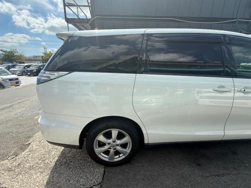 ESTIMA HYBRID