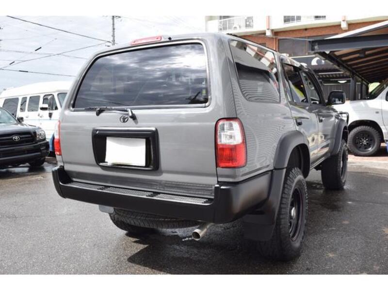 HILUX SURF