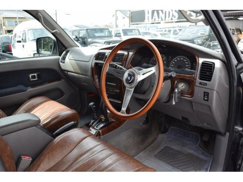 HILUX SURF