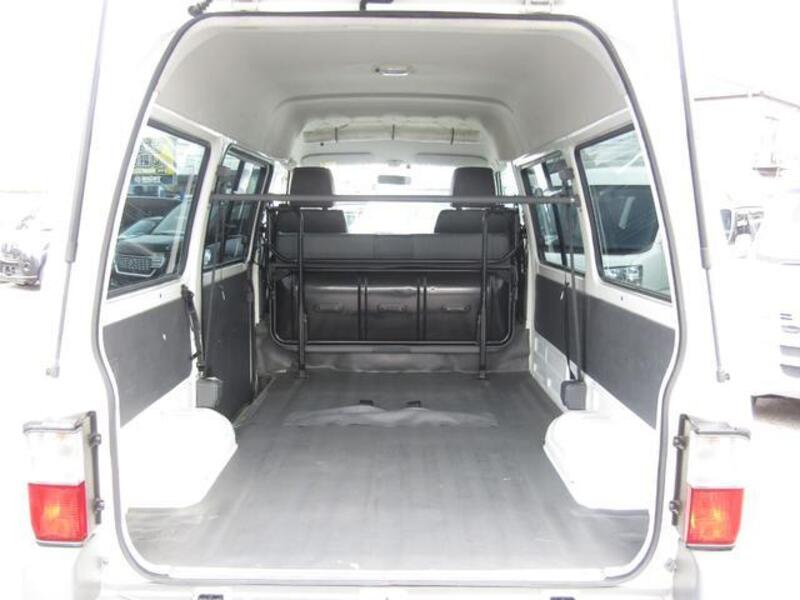BONGO VAN