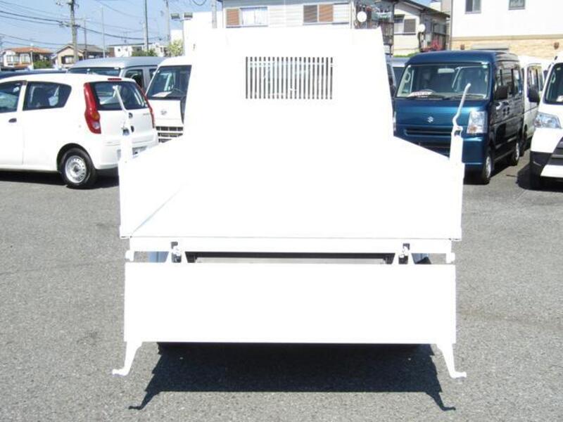 MINICAB TRUCK