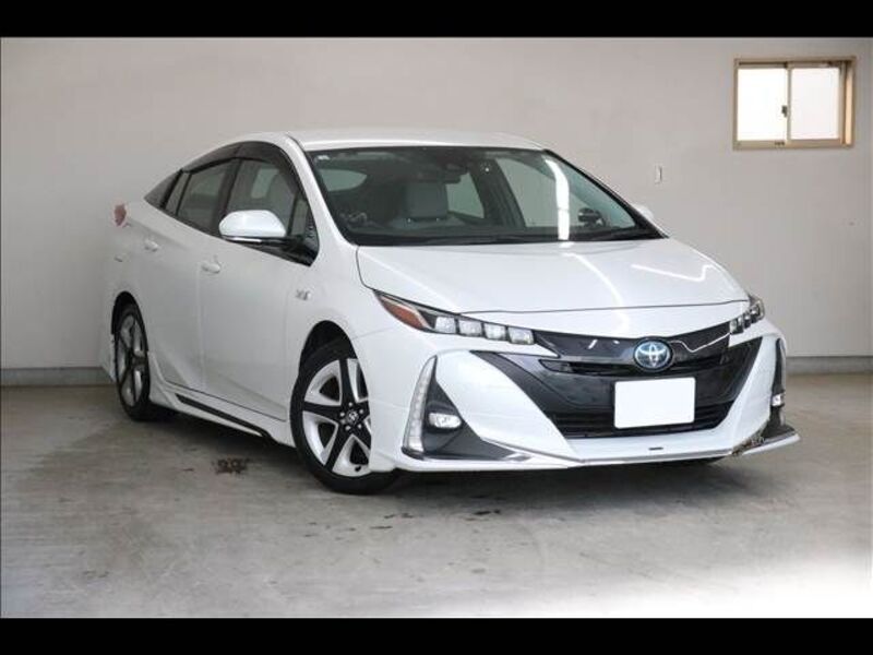 PRIUS PHV