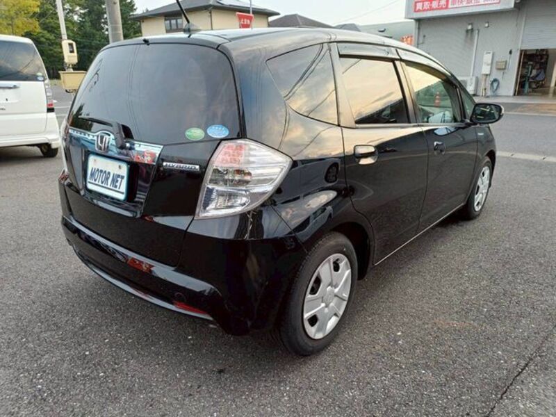 FIT HYBRID