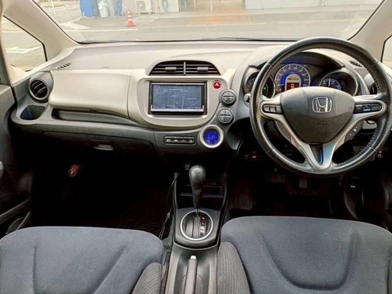 FIT HYBRID