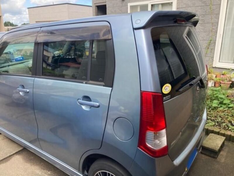 WAGON R
