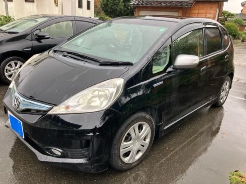 FIT HYBRID