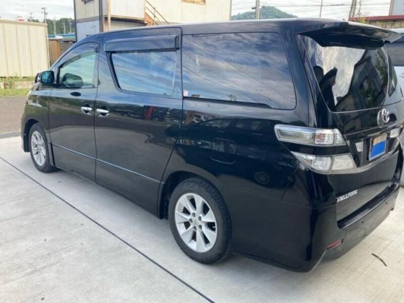 VELLFIRE