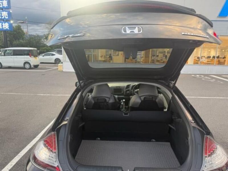 CR-Z