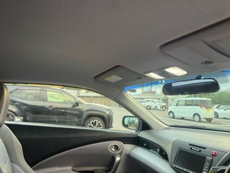 CR-Z