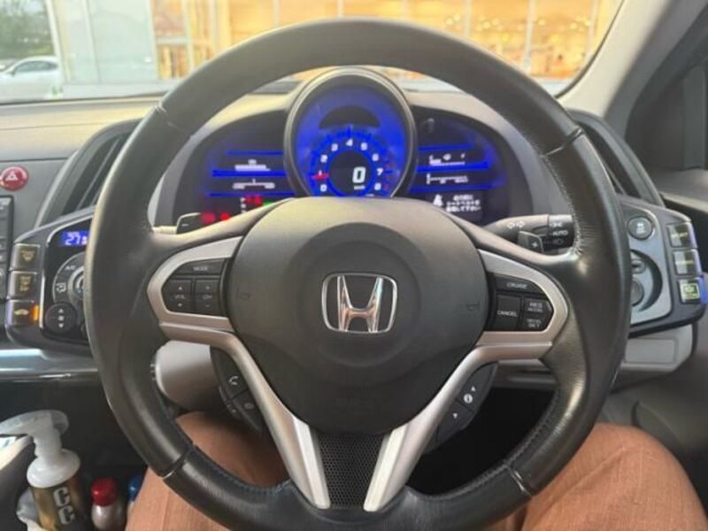 CR-Z