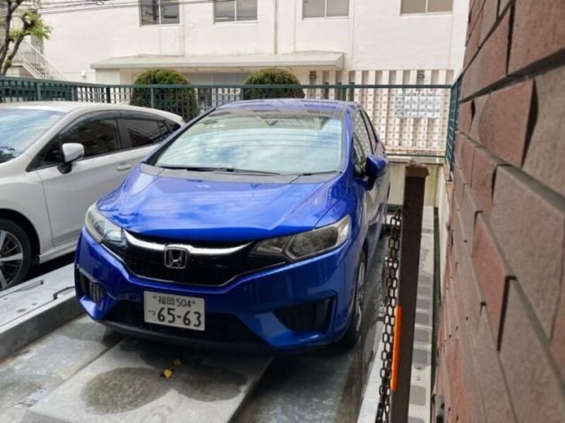 FIT HYBRID