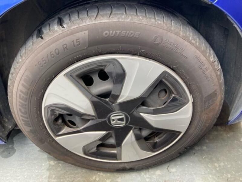 FIT HYBRID