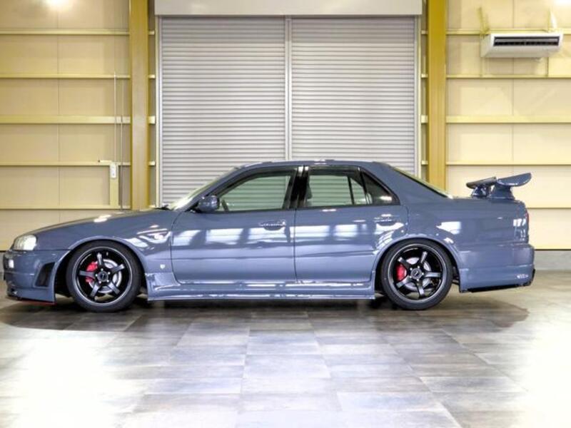 SKYLINE