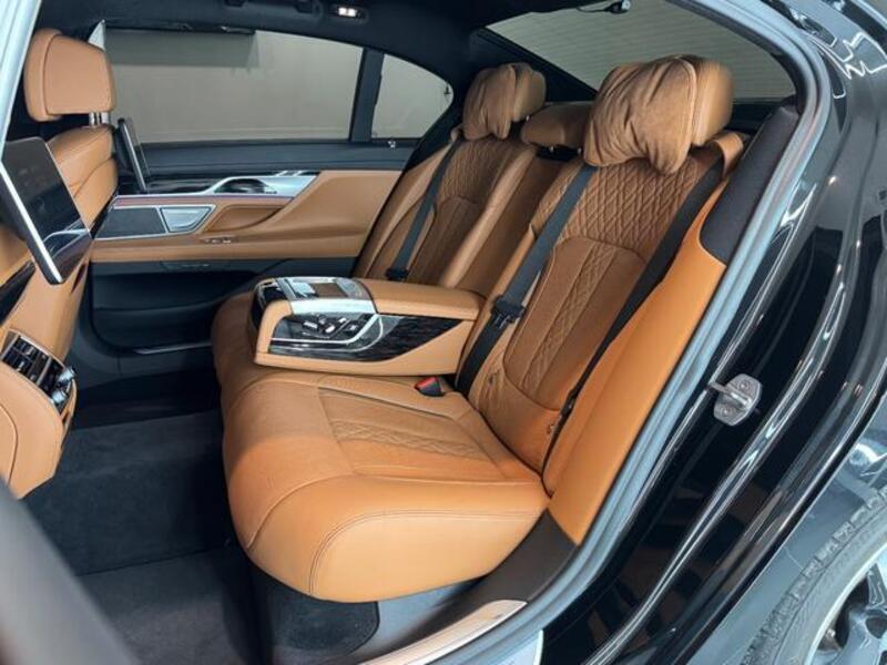 7 SERIES