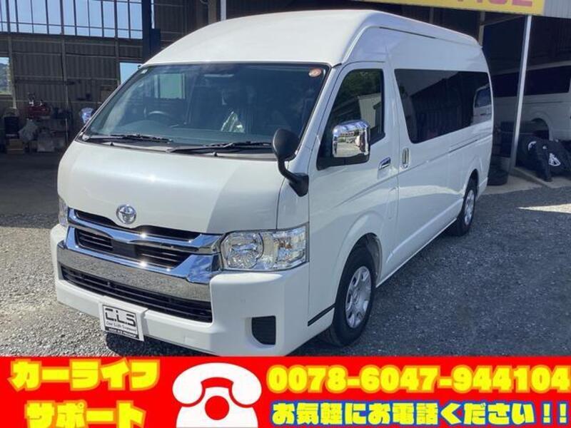TOYOTA HIACE WAGON
