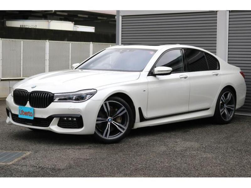 BMW 7 SERIES
