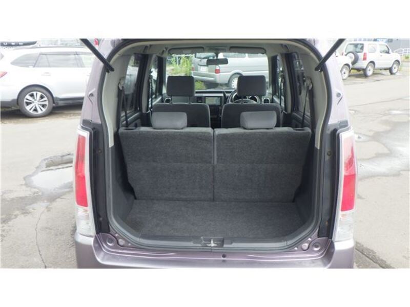 WAGON R