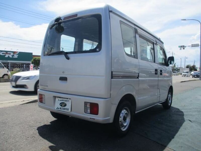MINICAB VAN