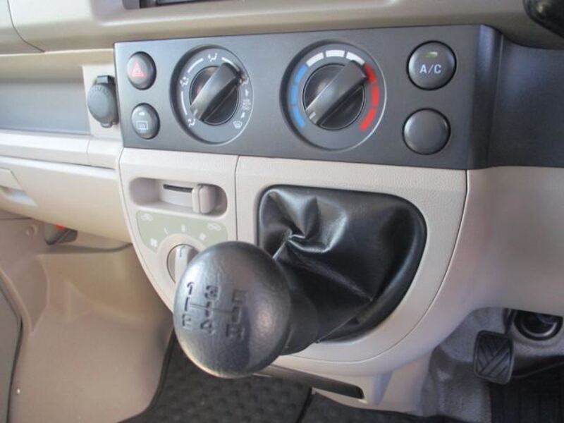MINICAB VAN