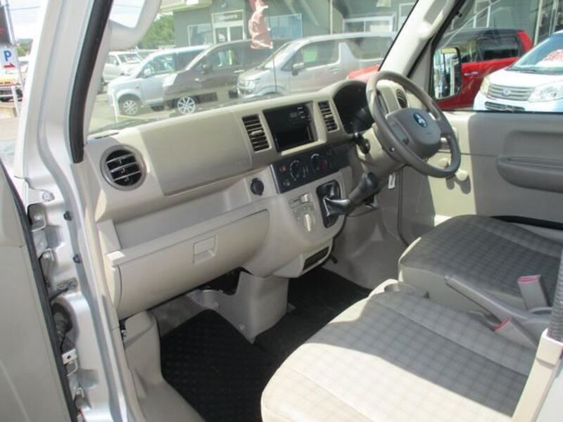 MINICAB VAN