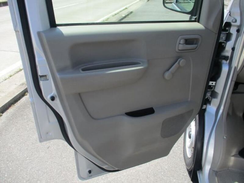 MINICAB VAN