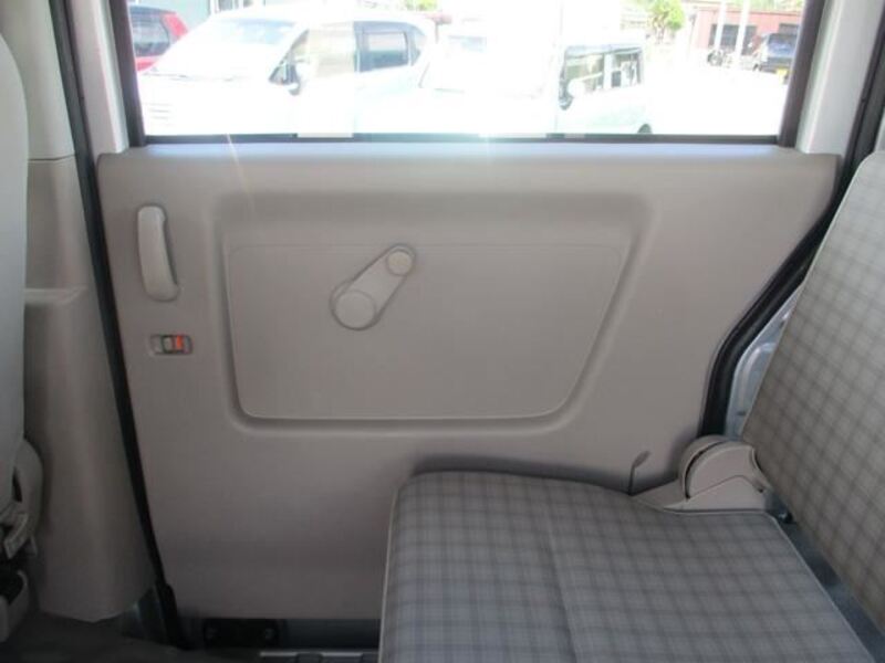 MINICAB VAN