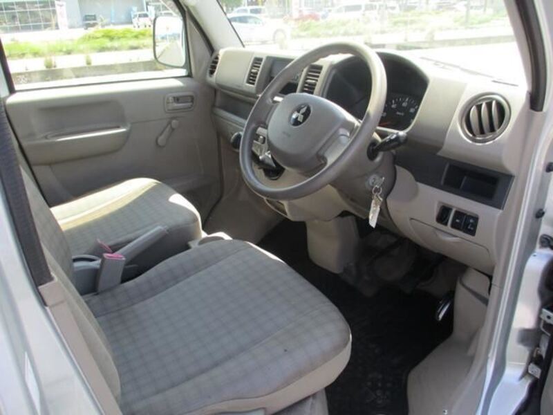 MINICAB VAN