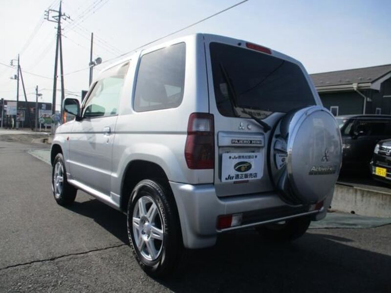 PAJERO MINI